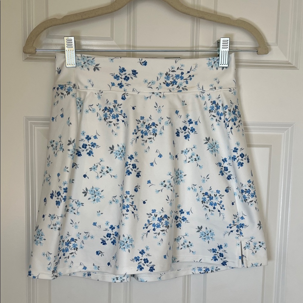 Gilly Hicks Blue Floral Tennis Skort